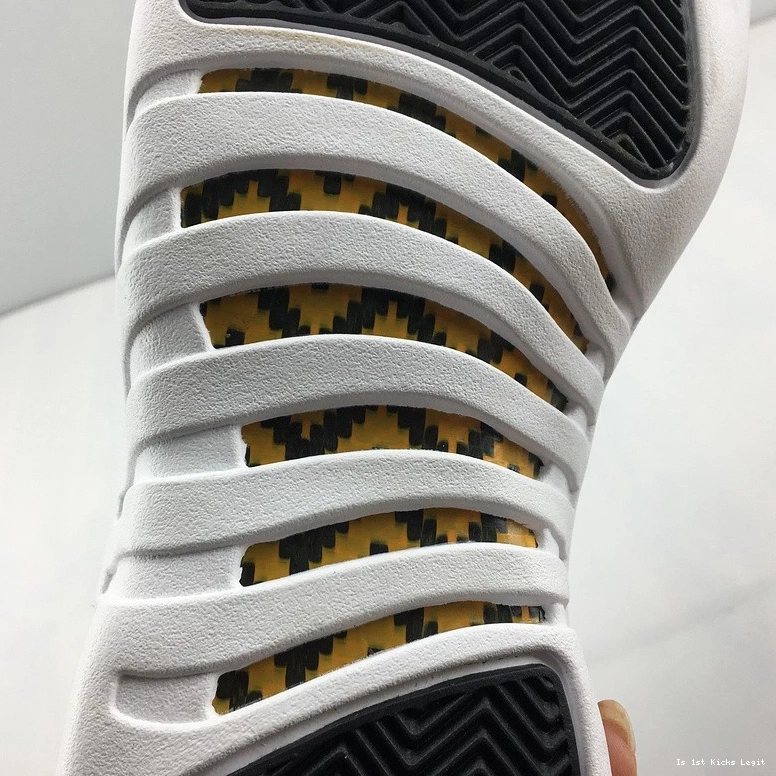 Taxi 12 Retro  Jordan Reverse 130690-017 0918